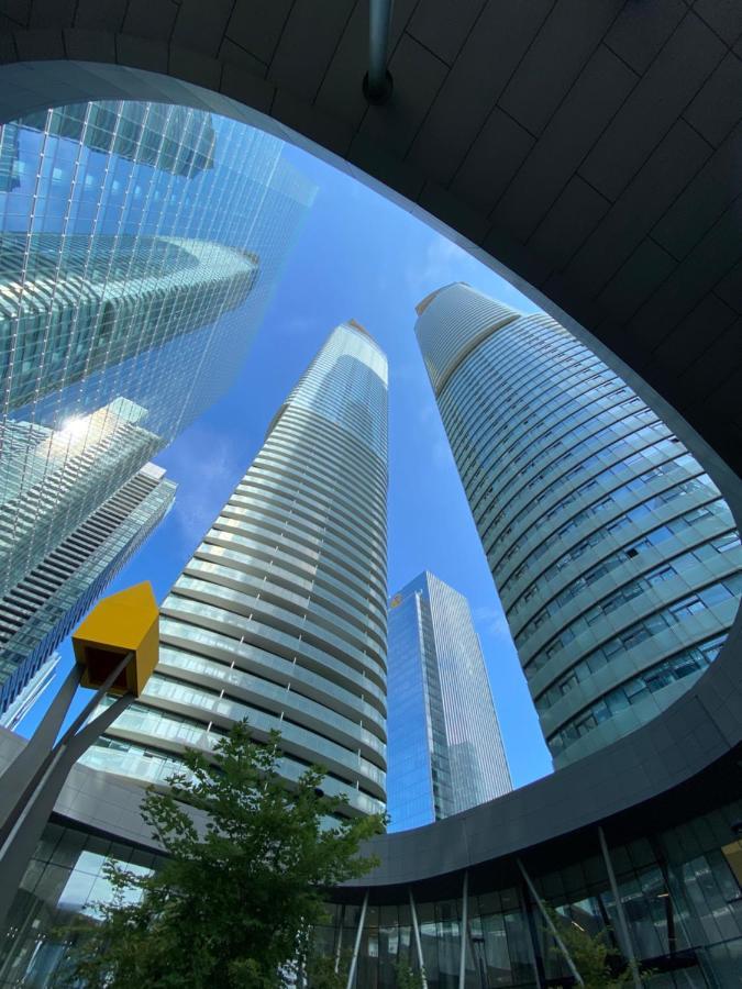 Corporate Suite Toronto Exterior photo
