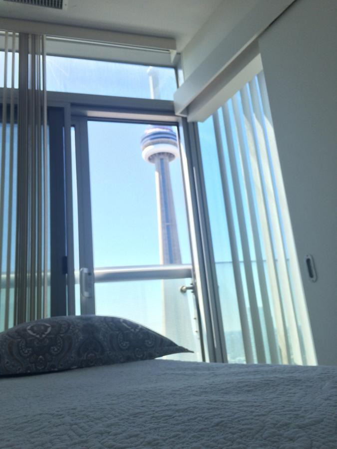 Corporate Suite Toronto Exterior photo