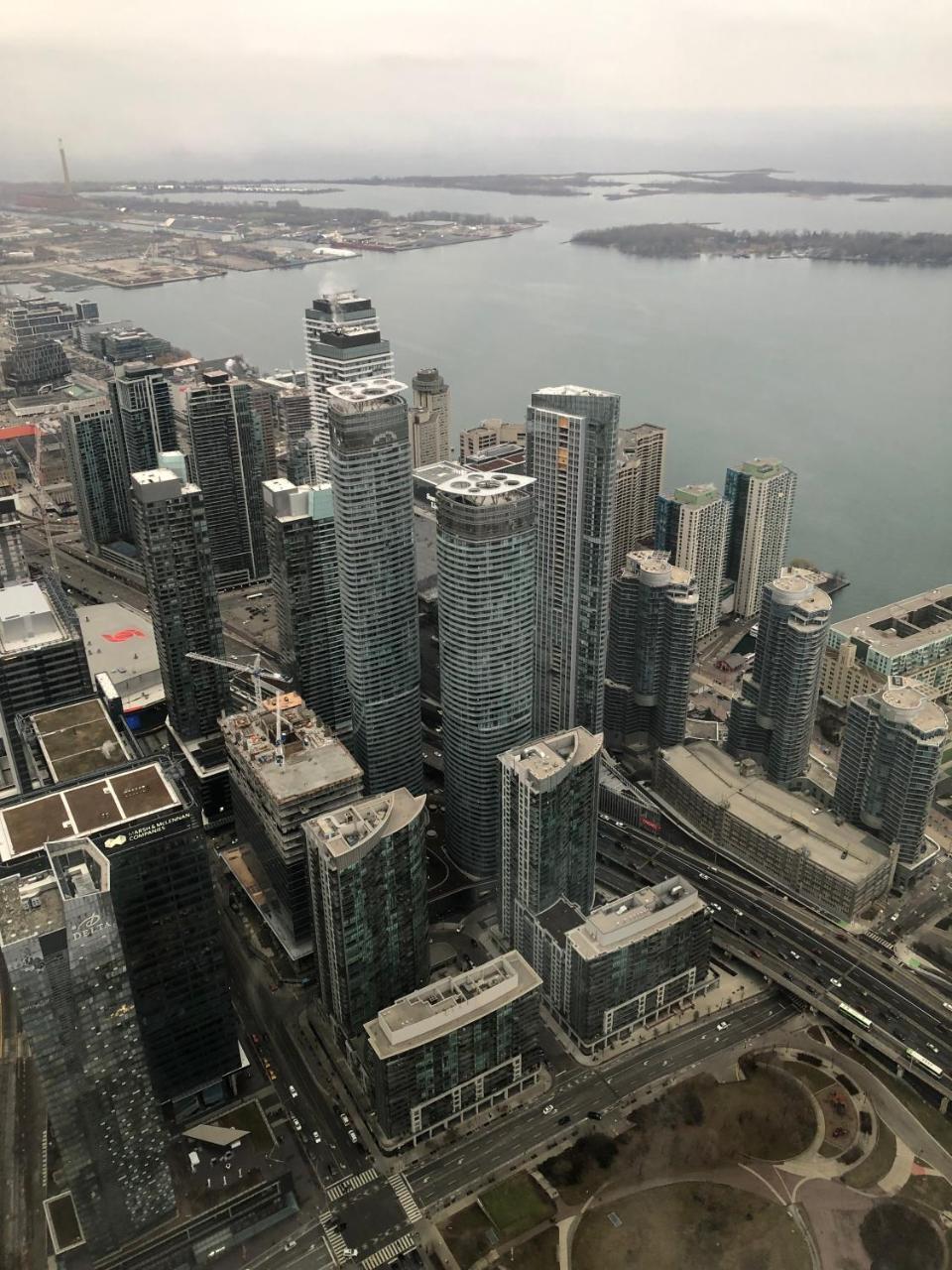 Corporate Suite Toronto Exterior photo